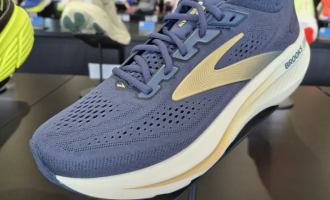 BROOKS GLYCERIN GTS 23 (180€)