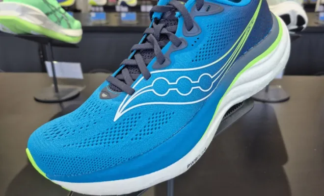 SAUCONY RIDE 19 (160€)